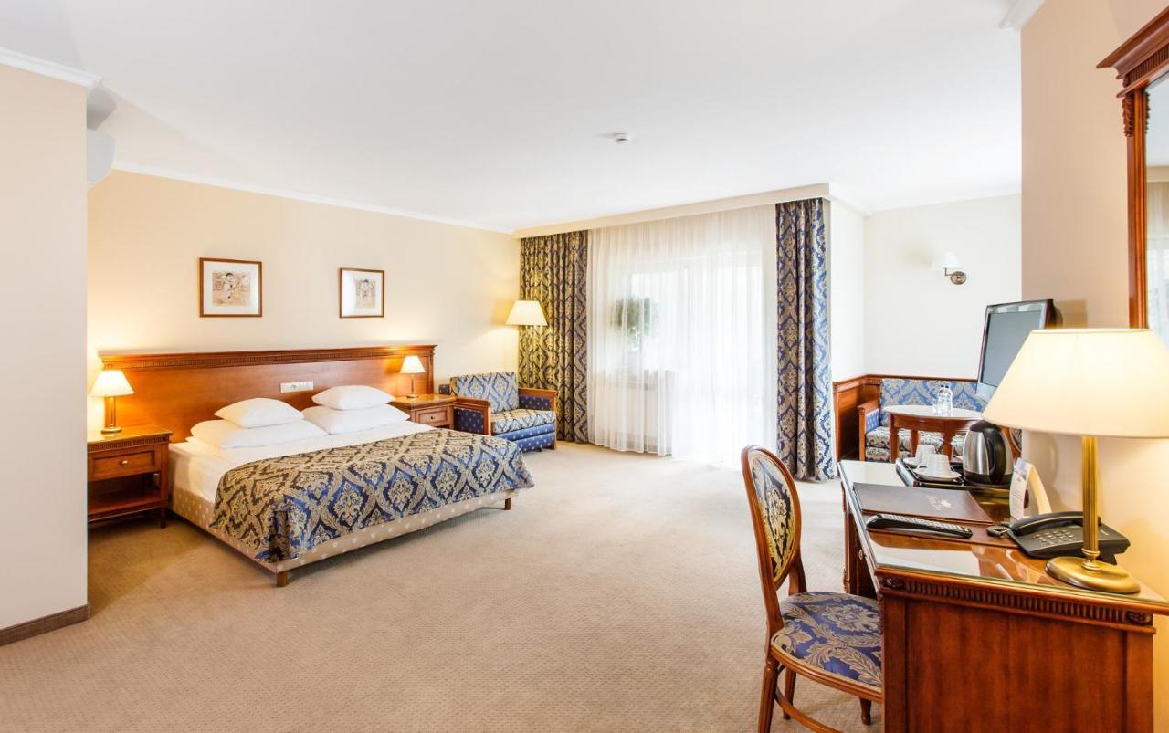Hotel Duo Spa Janów Lubelski Kültér fotó